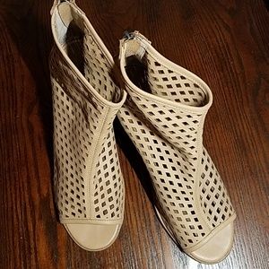 Nude/Tan Booties